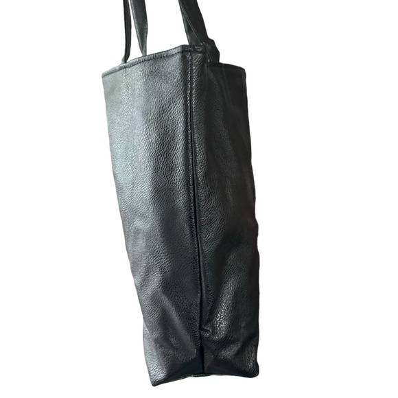 Scrunched Pleat Faux Leather Fashion Tote Bag - Picture 5 of 7